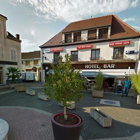 邦克恩酒店 Cloyes-sur-le-Loir 外观 照片